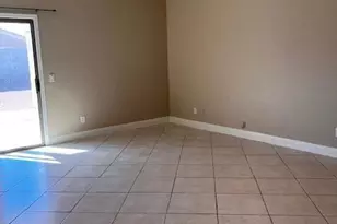 1719 E Horseshoe Ave, Gilbert, AZ 85296 - Photo 8