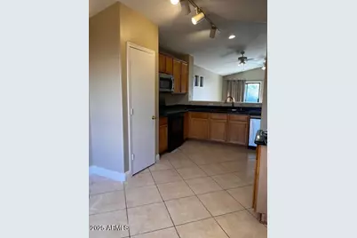 1719 E Horseshoe Avenue, Gilbert, AZ 85296 - Photo 6