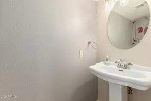 19601 N 7th St, Phoenix, AZ 85024 - Photo 10