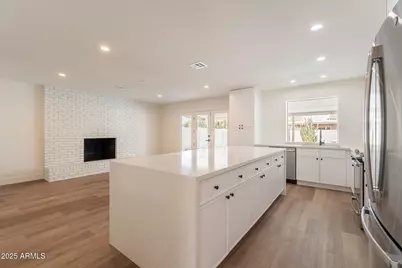 1530 E Alameda Drive, Tempe, AZ 85282 - Photo 8