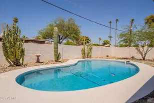 1530 E Alameda Dr, Tempe, AZ 85282 - Photo 48