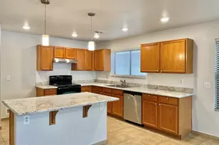 1002 E Arabian Dr, Gilbert, AZ 85296 - Photo 8