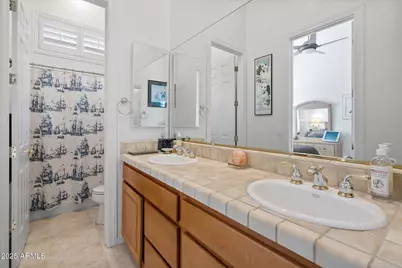 42234 N Stonemark Drive, Anthem, AZ 85086 - Photo 26