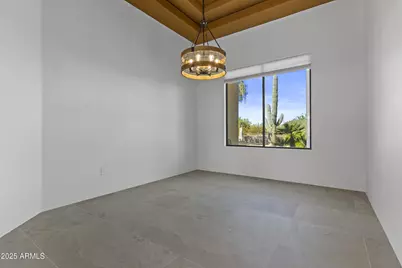 2617 W Desert Hills Drive, Phoenix, AZ 85086 - Photo 12