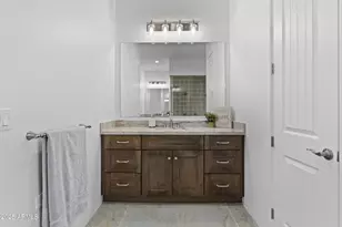 2617 W Desert Hills Dr, Phoenix, AZ 85086 - Photo 20