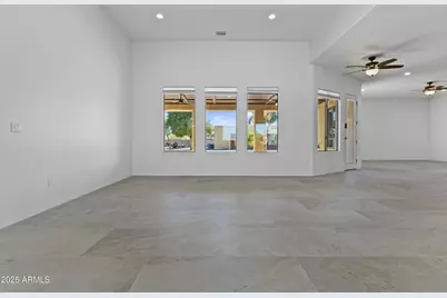 2617 W Desert Hills Drive, Phoenix, AZ 85086 - Photo 28