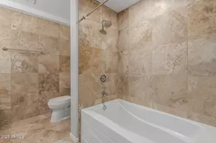 7117 E Rancho Vista Dr, Scottsdale, AZ 85251 - Photo 12