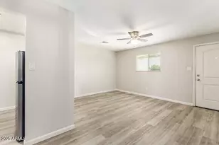 3406 E Pinchot Ave, Phoenix, AZ 85018 - Photo 10