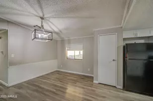 8601 N 103rd Ave, Peoria, AZ 85345 - Photo 12