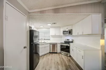 8601 N 103rd Avenue #151, Peoria, AZ 85345 - Photo 14