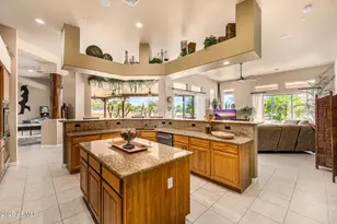 9215 W Buckskin Trail, Peoria, AZ 85383 - Photo 14