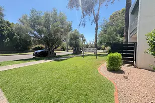 302 E Monte Vista Rd, Phoenix, AZ 85004 - Photo 8