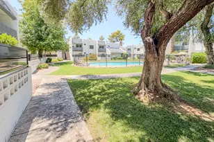 302 E Monte Vista Rd, Phoenix, AZ 85004 - Photo 8