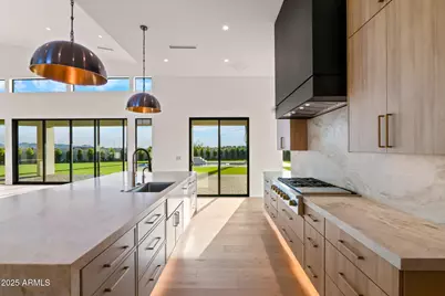 6260 S Key Biscayne Court, Gilbert, AZ 85298 - Photo 12