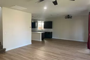 22120 N 28th Pl, Phoenix, AZ 85050 - Photo 8