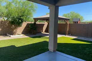 22120 N 28th Pl, Phoenix, AZ 85050 - Photo 30