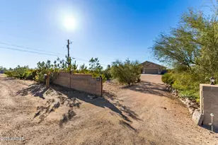 614 N Tomahawk Rd, Apache Junction, AZ 85119 - Photo 42
