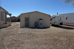 21190 W Obsidian Dr, Congress, AZ 85332 - Photo 30