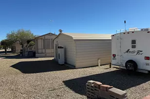 21190 W Obsidian Dr, Congress, AZ 85332 - Photo 32