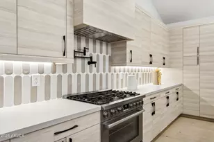 6313 N 10th Dr, Phoenix, AZ 85013 - Photo 14