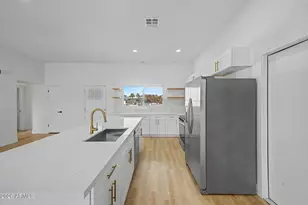 17810 N Monte Vista Ct, Sun City, AZ 85373 - Photo 10