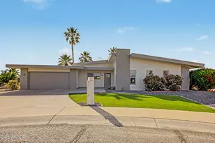 17810 N Monte Vista Ct, Sun City, AZ 85373 - Photo 2