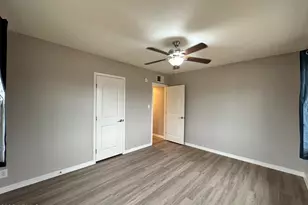 1802 E Hubbell St, Phoenix, AZ 85006 - Photo 10