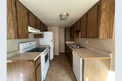 860 E Brown Road #24, Mesa, AZ 85203 - Photo 8