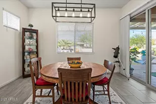 18562 W Thistle Landing Dr, Goodyear, AZ 85338 - Photo 12