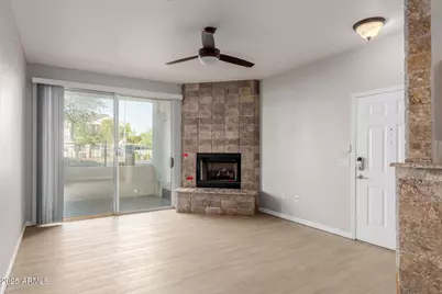 2929 W Yorkshire Drive #1010, Phoenix, AZ 85027 - Photo 1