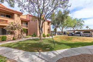 2929 W Yorkshire Dr, Phoenix, AZ 85027 - Photo 16