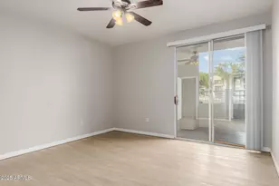 2929 W Yorkshire Dr, Phoenix, AZ 85027 - Photo 6