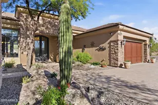 10290 E Engel Canyon Way, Gold Canyon, AZ 85118 - Photo 4