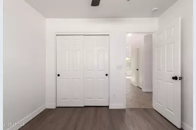 5926 S 16th Drive, Phoenix, AZ 85041 - Photo 18