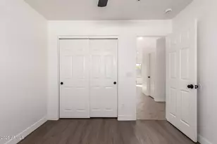 5926 S 16th Dr, Phoenix, AZ 85041 - Photo 18