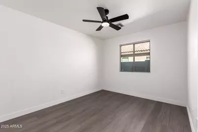 5926 S 16th Drive, Phoenix, AZ 85041 - Photo 16