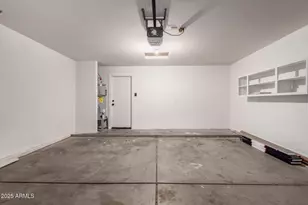 5926 S 16th Dr, Phoenix, AZ 85041 - Photo 22