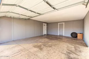 6946 W Merrell St, Phoenix, AZ 85033 - Photo 24