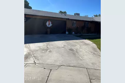 1380 S 22nd Drive, Yuma, AZ 85364 - Photo 1