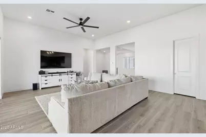 22796 E Twin Acres Drive, Queen Creek, AZ 85142 - Photo 10