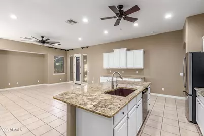 14380 W Monte Vista Road, Goodyear, AZ 85395 - Photo 14