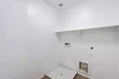 14241 W Port Royale Lane, Surprise, AZ 85379 - Photo 34