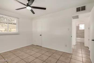2009 E Clarendon Avenue, Phoenix, AZ 85016 - Photo 16