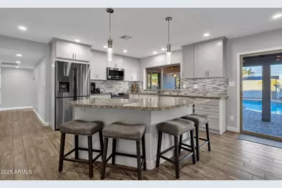 5210 E Karen Drive, Scottsdale, AZ 85254 - Photo 2