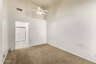 7550 E Earll Dr, Scottsdale, AZ 85251 - Photo 12