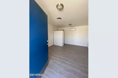 2049 W Hayward Avenue #16, Phoenix, AZ 85021 - Photo 2