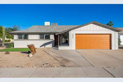 5652 W Brown Street, Glendale, AZ 85302 - Photo 1