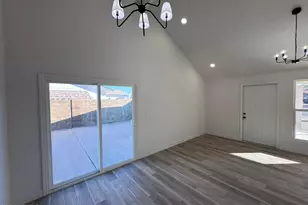 5652 W Brown St, Glendale, AZ 85302 - Photo 8