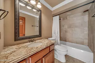 1139 E Coral Gables Dr, Phoenix, AZ 85022 - Photo 30