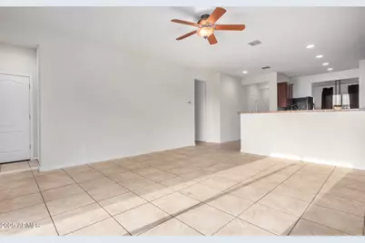 4880 S 246th Lane, Buckeye, AZ 85326 - Photo 8